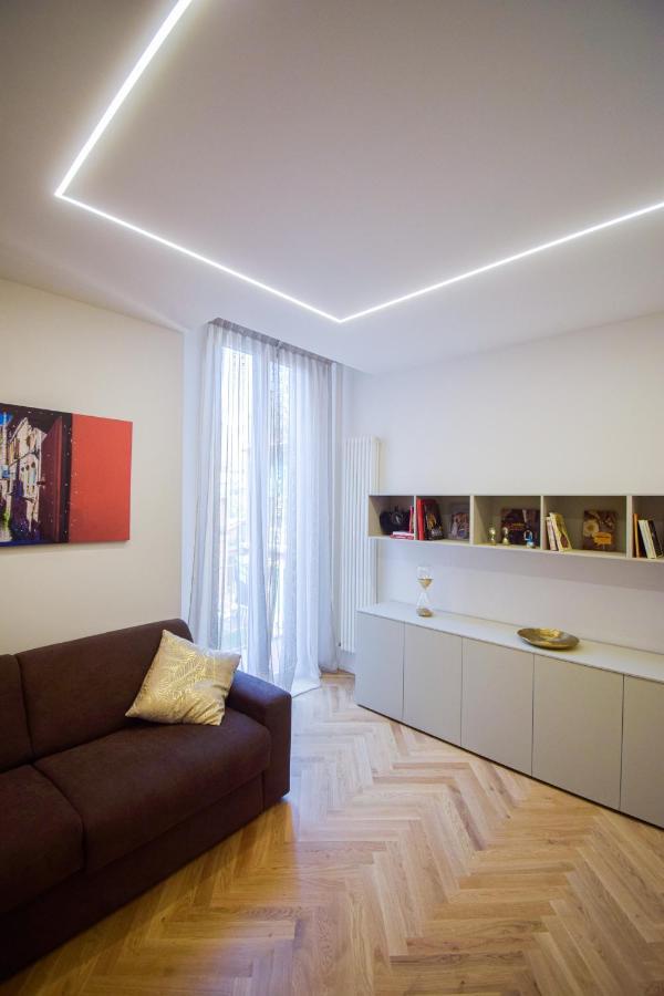 Sibilla Suite Apartment - Via Piella 14 Bolonia Exterior foto
