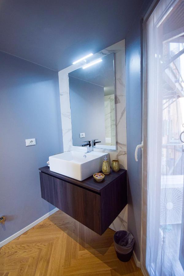 Sibilla Suite Apartment - Via Piella 14 Bolonia Exterior foto